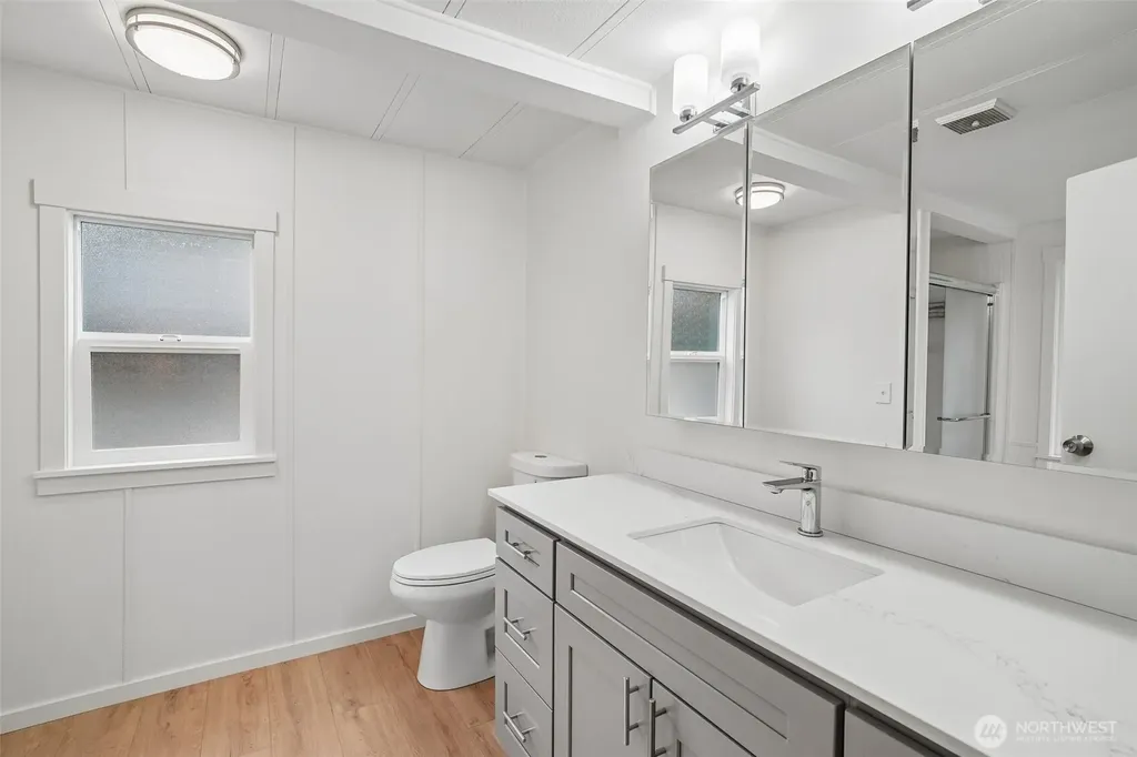 219 105th Avenue E Edgewood WA 98372