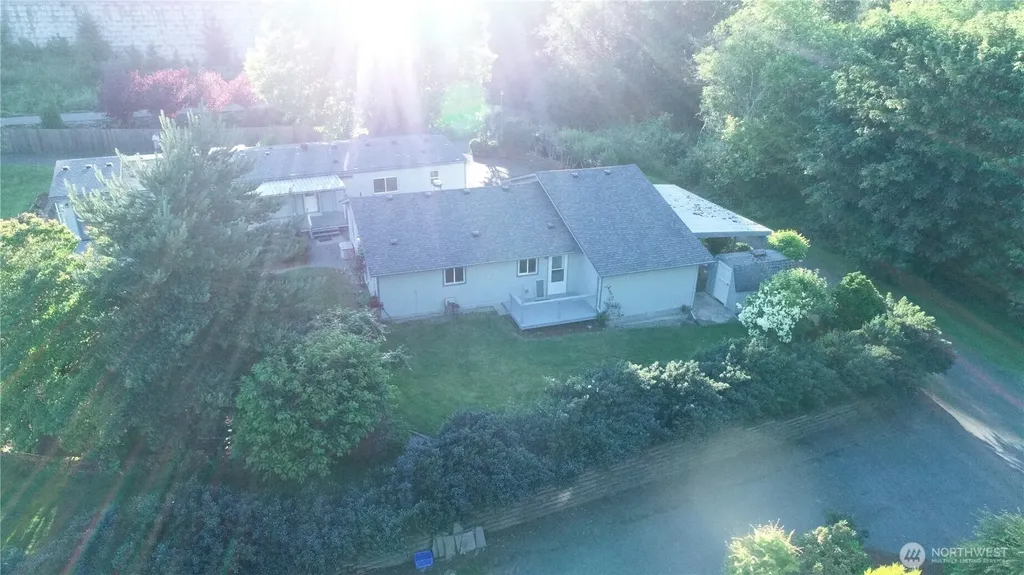 219 105th Avenue E Edgewood WA 98372