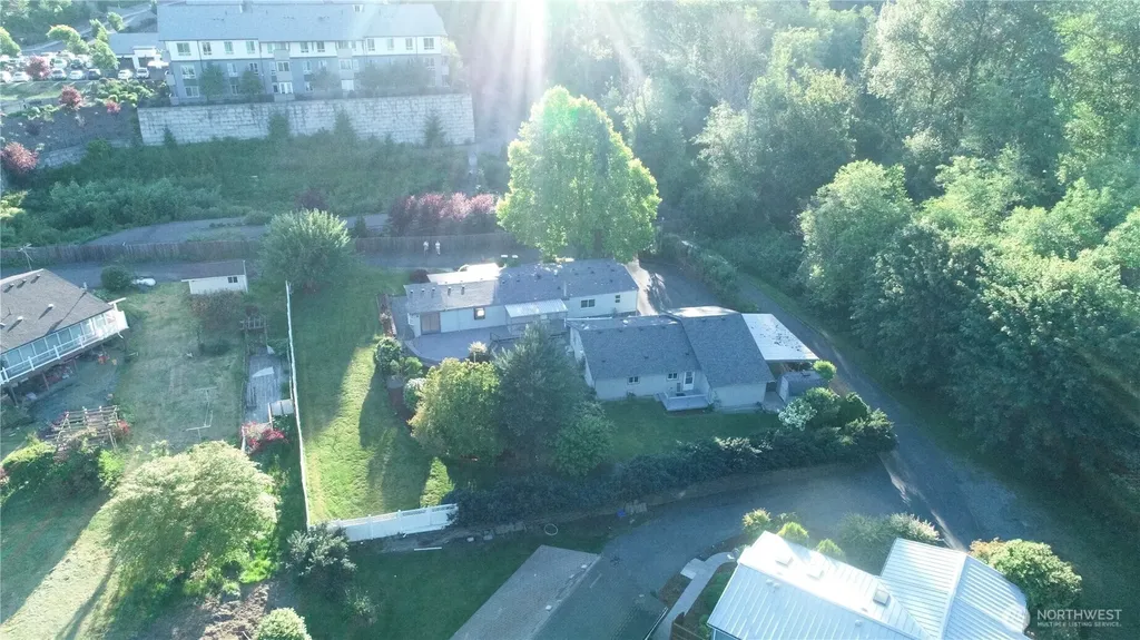 219 105th Avenue E Edgewood WA 98372