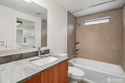 219 105th Avenue E Edgewood WA 98372