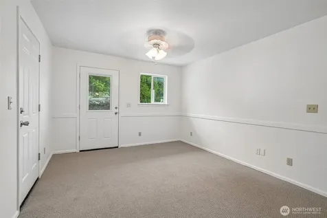 219 105th Avenue E Edgewood WA 98372