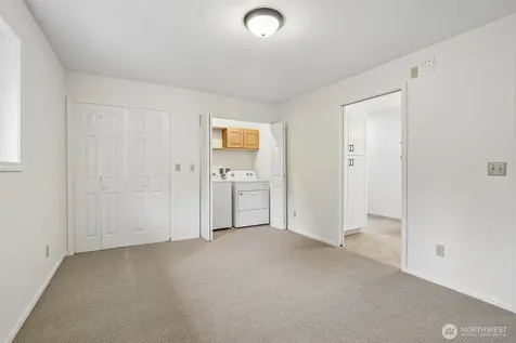 219 105th Avenue E Edgewood WA 98372