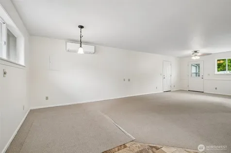 219 105th Avenue E Edgewood WA 98372
