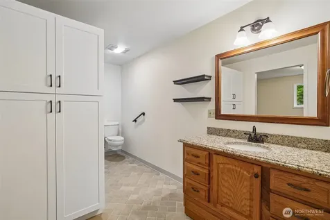 219 105th Avenue E Edgewood WA 98372