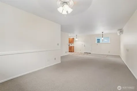 219 105th Avenue E Edgewood WA 98372