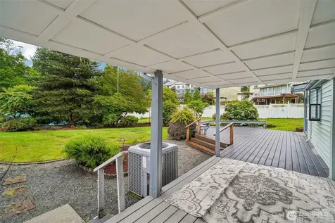 219 105th Avenue E Edgewood WA 98372