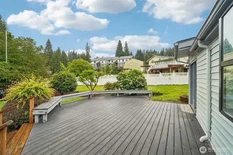 219 105th Avenue E Edgewood WA 98372