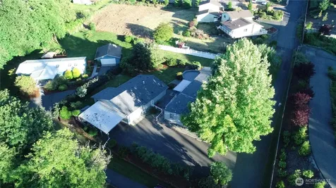 219 105th Avenue E Edgewood WA 98372