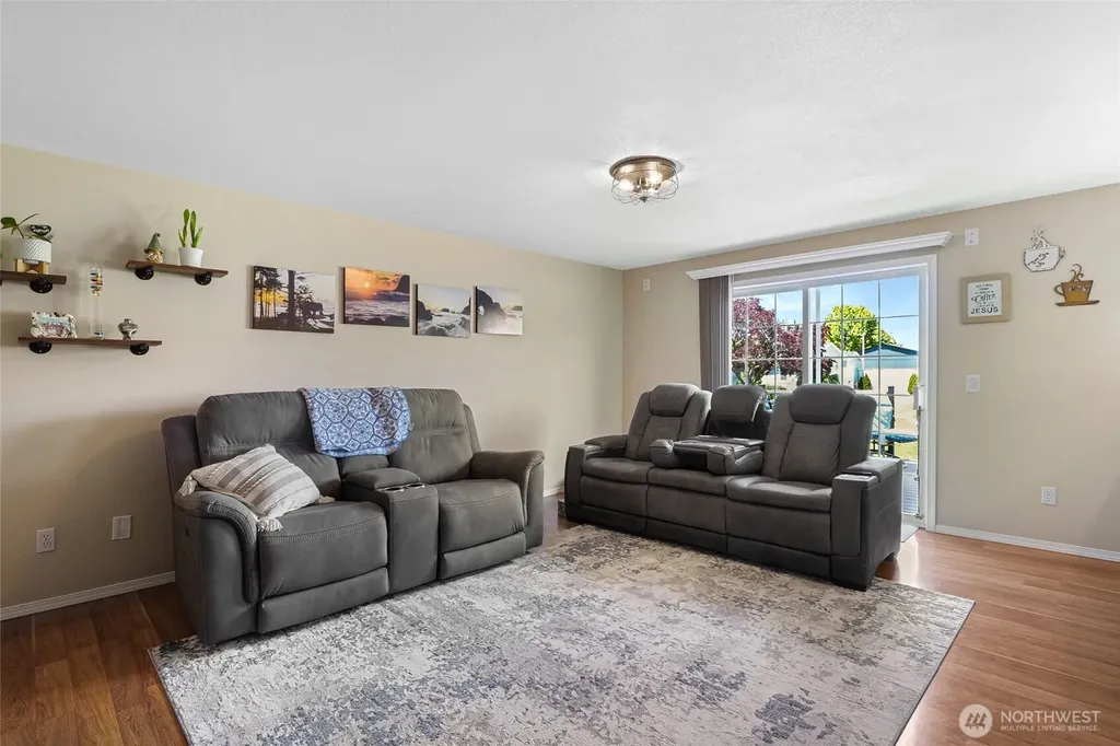 7690 Mcdougal Avenue NE Moses Lake WA 98837