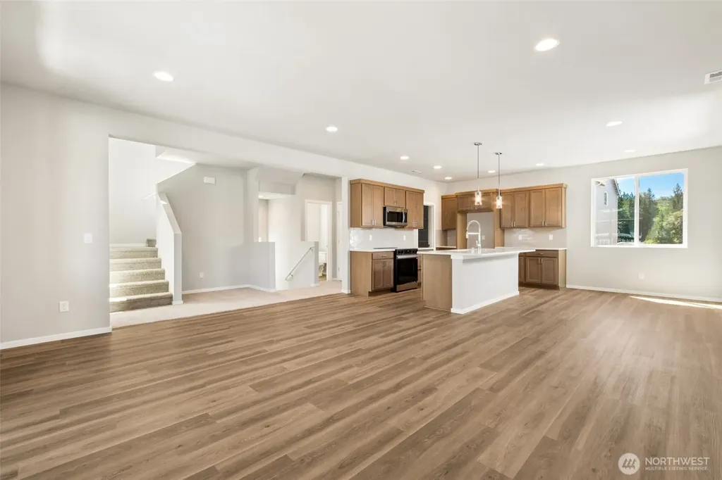 18510 SE 271st Place Covington WA 98042