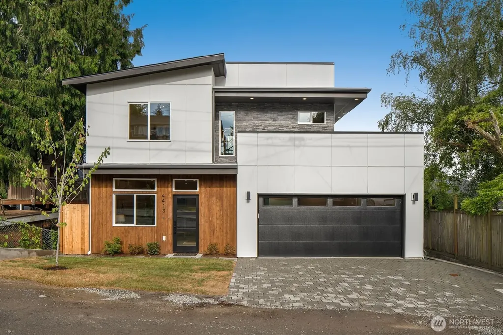 4413 50th Avenue SW Seattle WA 98116