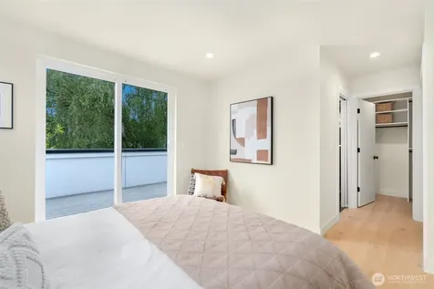 4413 50th Avenue SW Seattle WA 98116