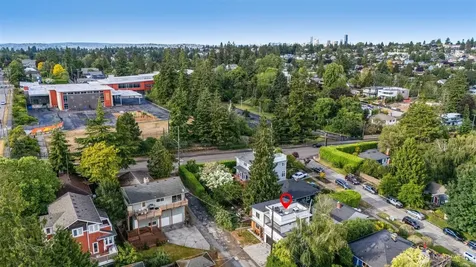 4413 50th Avenue SW Seattle WA 98116