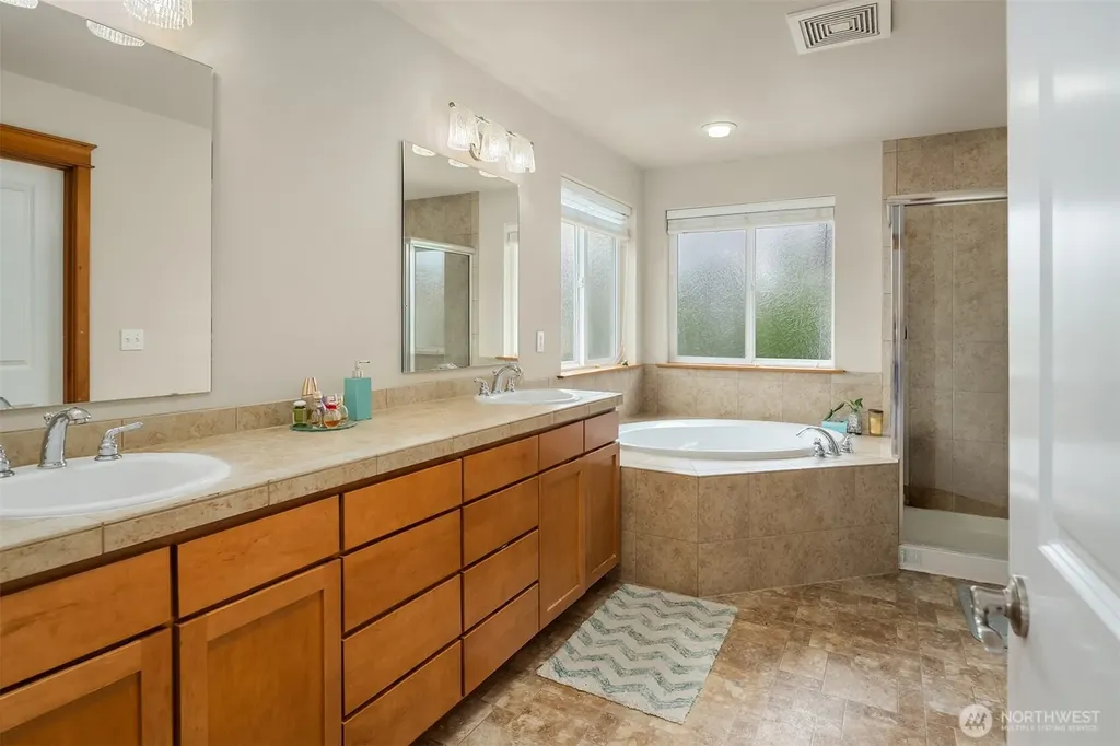 18430 42nd Avenue SE Bothell WA 98012