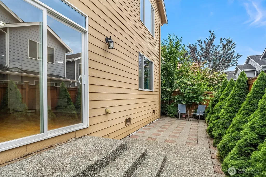 18430 42nd Avenue SE Bothell WA 98012