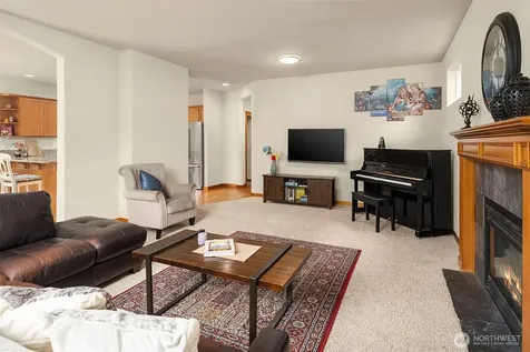 18430 42nd Avenue SE Bothell WA 98012
