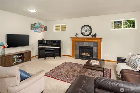 18430 42nd Avenue SE Bothell WA 98012