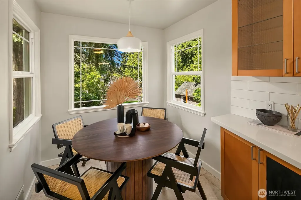 11535 40th Avenue NE Seattle WA 98125