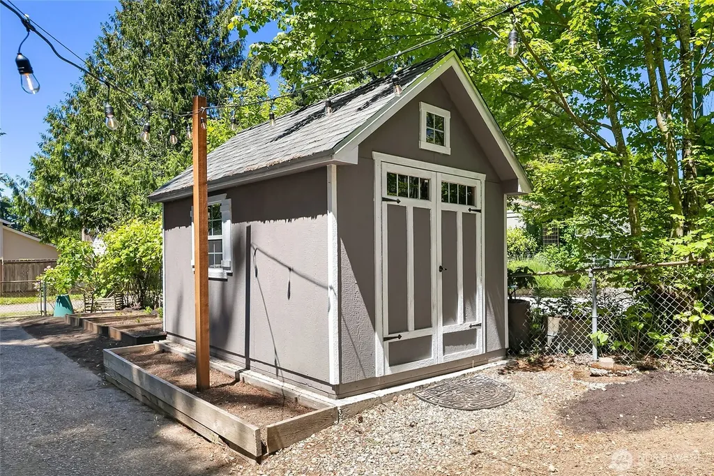 11535 40th Avenue NE Seattle WA 98125