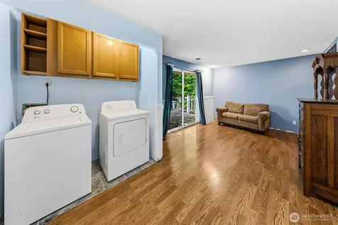 35011 27th Avenue SW Federal Way WA 98023