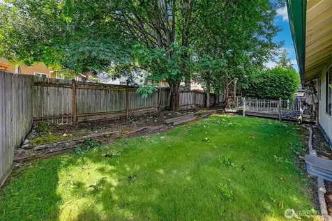 35011 27th Avenue SW Federal Way WA 98023