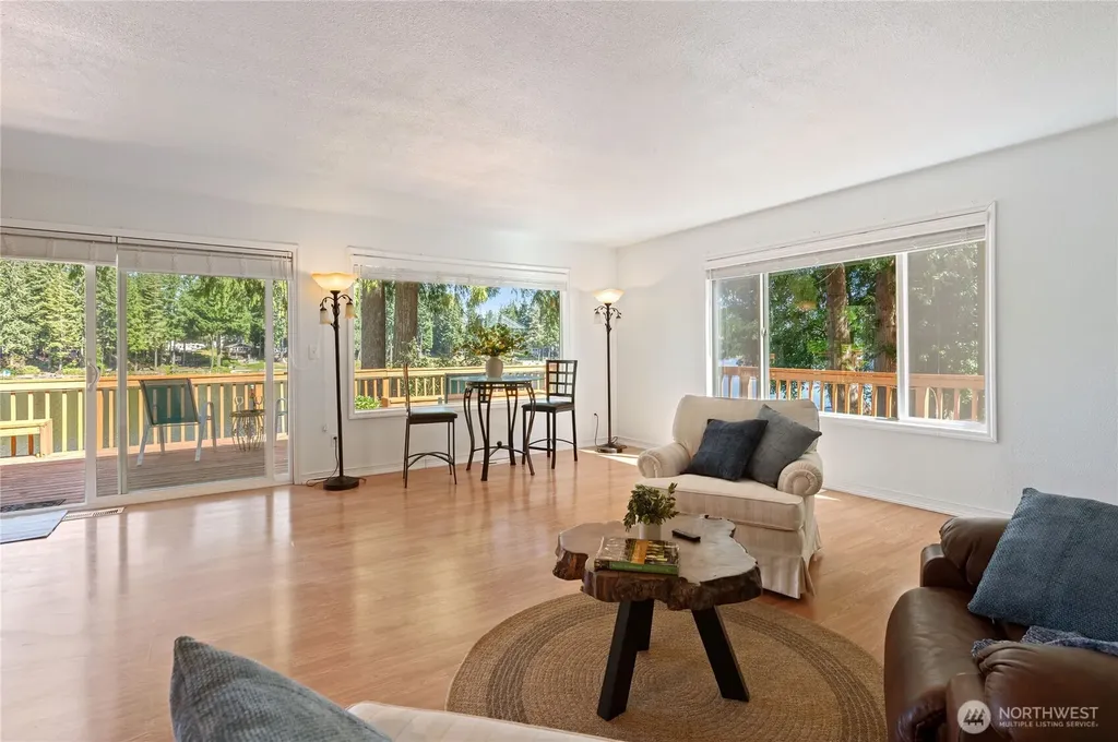 51 E Sinclair Place Shelton WA 98584