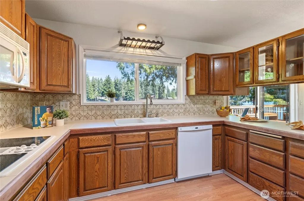 51 E Sinclair Place Shelton WA 98584