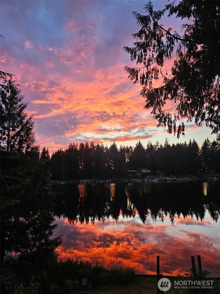 51 E Sinclair Place Shelton WA 98584