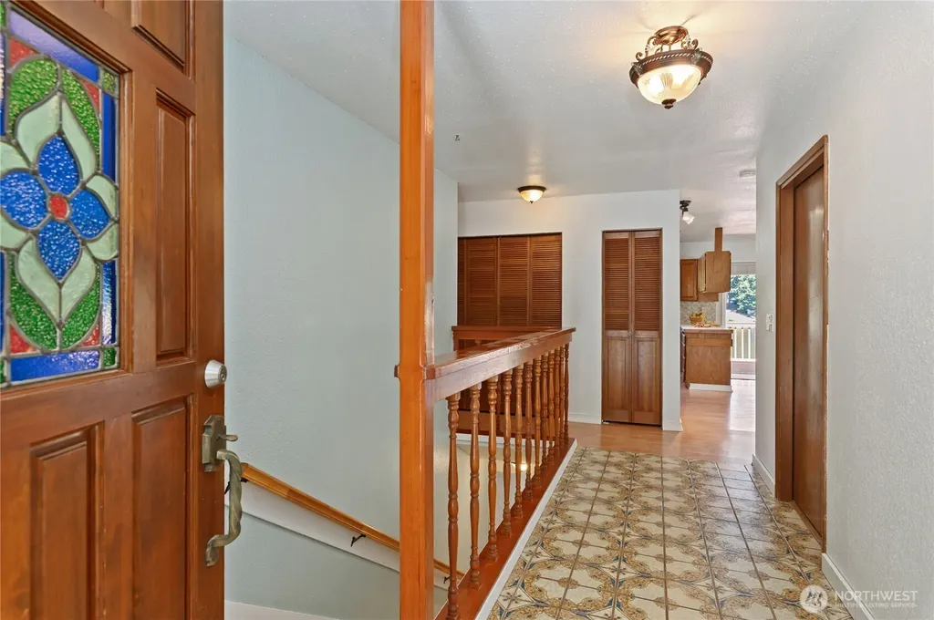 51 E Sinclair Place Shelton WA 98584