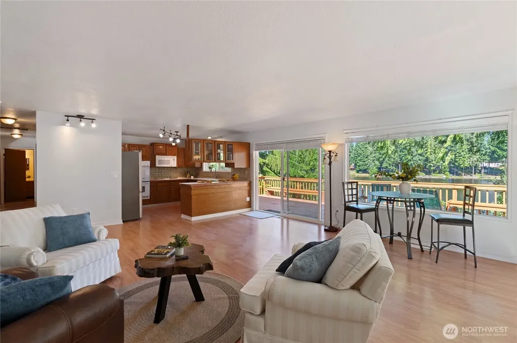 51 E Sinclair Place Shelton WA 98584
