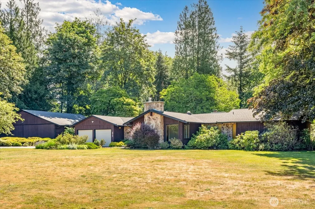 4818 354th Avenue SE Fall City WA 98024