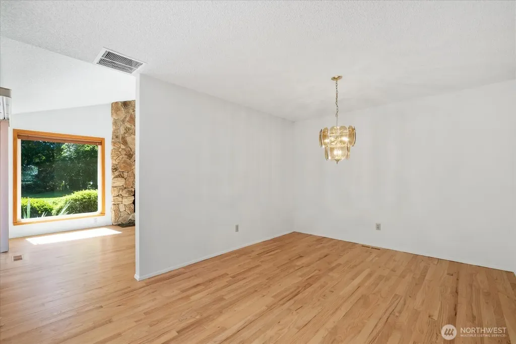 4818 354th Avenue SE Fall City WA 98024