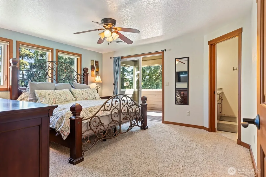 22715 Country Drive E Graham WA 98338