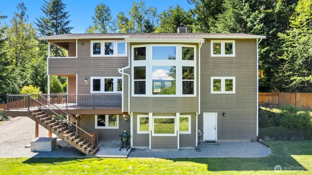 22715 Country Drive E Graham WA 98338
