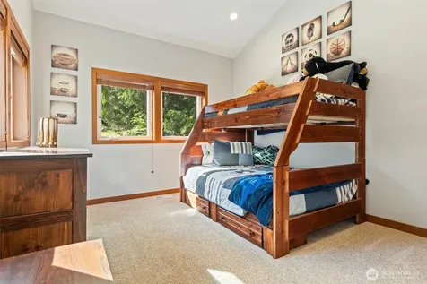 22715 Country Drive E Graham WA 98338