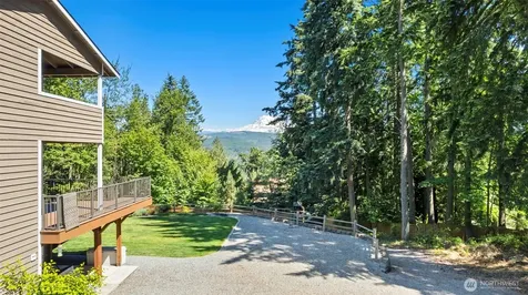 22715 Country Drive E Graham WA 98338