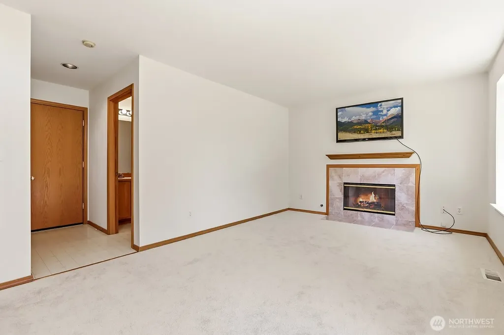 6525 56th Drive NE Marysville WA 98270