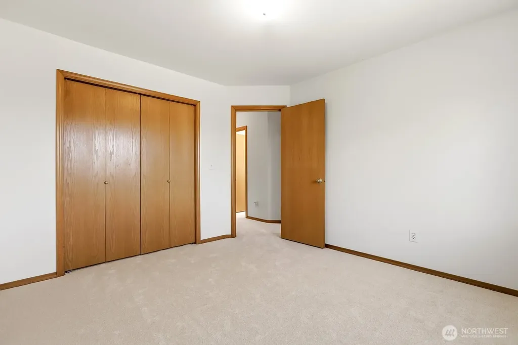 6525 56th Drive NE Marysville WA 98270