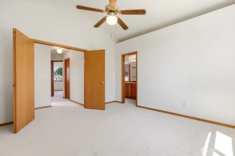 6525 56th Drive NE Marysville WA 98270