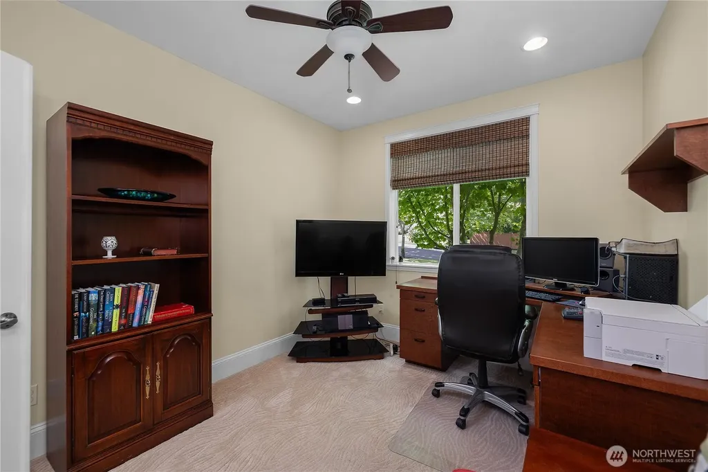 4740 Orcas Street NE Olympia WA 98516
