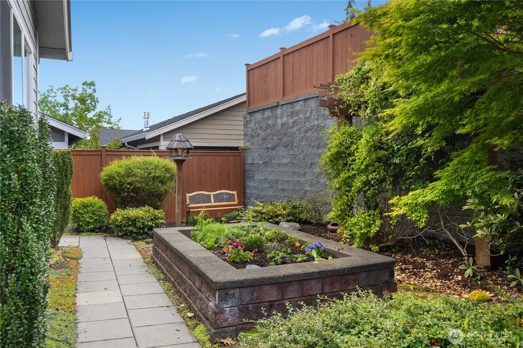 4740 Orcas Street NE Olympia WA 98516
