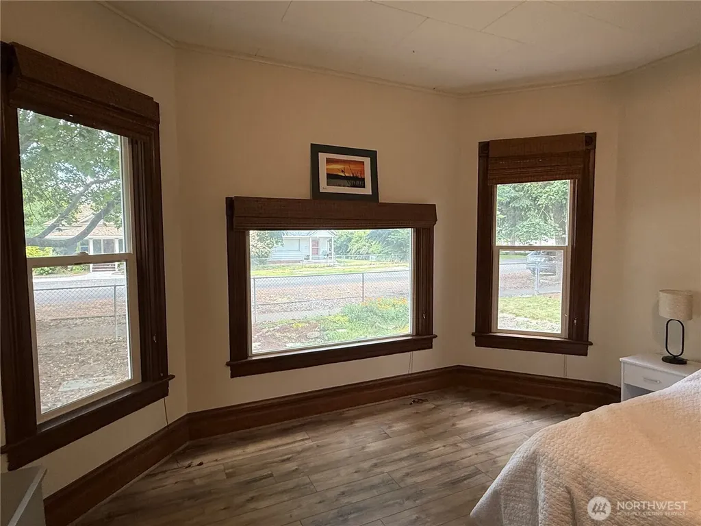 416 E Spring Street Dayton WA 99328