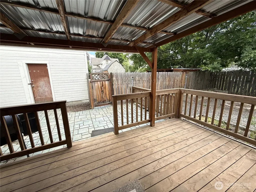 416 E Spring Street Dayton WA 99328