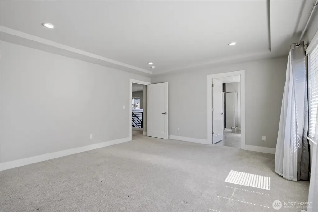 6302 SW 206th Place Lynnwood WA 98036