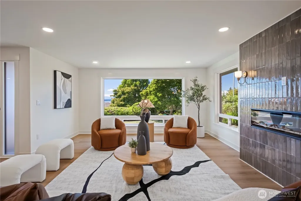 12744 8th Avenue NW Seattle WA 98177