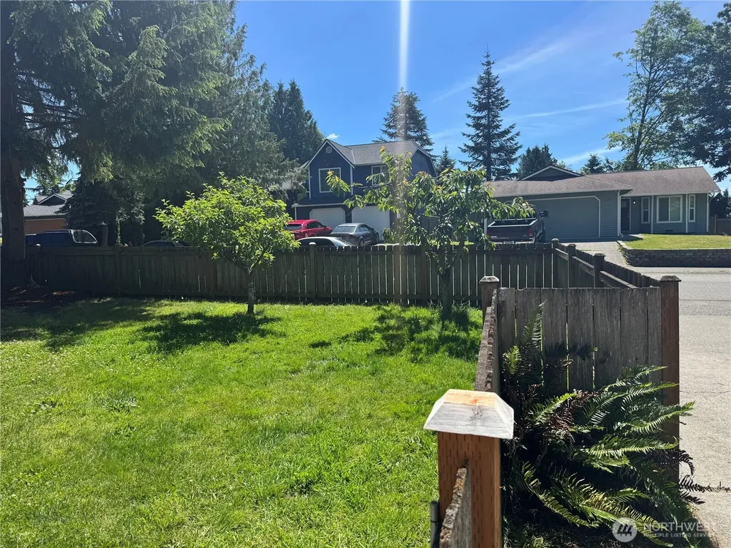 9125 15th Place SE Lake Stevens WA 98258