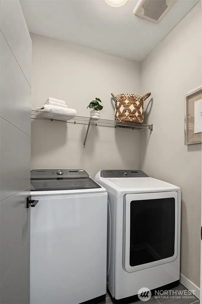 2768 SW Holden Street Seattle WA 98126