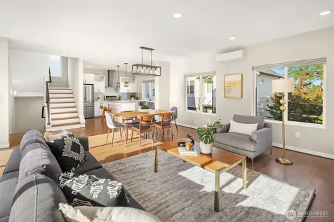 2768 SW Holden Street Seattle WA 98126