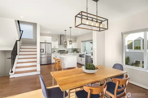 2768 SW Holden Street Seattle WA 98126