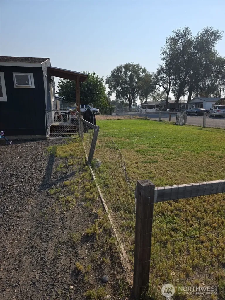 4016 Sandy Street NE Moses Lake WA 98837